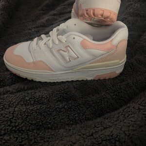 New Balance Women's 550 Sneakers in White and Light Pink